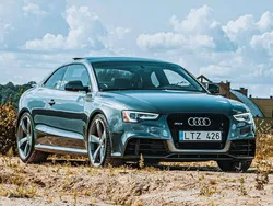 Grau Gebraucht 2015 Audi RS5 Sport | 29.900 € (Superpreis)