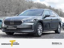 Grau Gebraucht 2024 Skoda Superb Selection Kombi | 31.810 € (Fairer Preis)