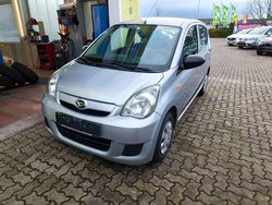 Silber Gebraucht 2009 Daihatsu Cuore Plus Kleinwagen | 2.300 € (Etwas zu teuer)