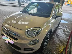 Grau Gebraucht 2015 Fiat 500X Lounge SUV | 11.300 € (Etwas zu teuer)
