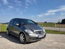 Silber Gebraucht 2011 Mercedes A180 Elegance Van / Kleinbus | 5.499 € (Fairer Preis)