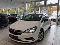 Weiß Gebraucht 2018 Opel Astra Active Limousine | 8.990 € (Fairer Preis)