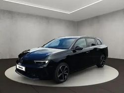 Karbon schwarz (metallic) Gebraucht 2024 Opel Astra Elegance Kombi | 24.850 € (Fairer Preis)