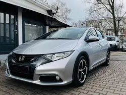 Silber Gebraucht 2012 Honda Civic Sport Limousine | 11.900 € (Fairer Preis)