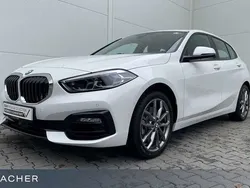 Weiß Gebraucht 2024 BMW 120 Sport Line Kleinwagen | 31.349 € (Guter Preis)