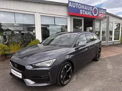 Magnetic grau metallic Gebraucht 2023 Cupra Leon Kombi | 28.490 € (Fairer Preis)