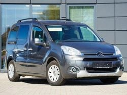 Grau Gebraucht 2014 Citroën Berlingo SELECTION Van / Kleinbus | 9.980 € (Etwas zu teuer)
