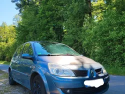 Grau Gebraucht 2008 Renault Scénic II Van / Kleinbus | 999 € (Superpreis)