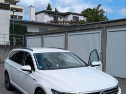 Weiß Gebraucht 2020 VW Passat GTE Kombi | 18.580 €