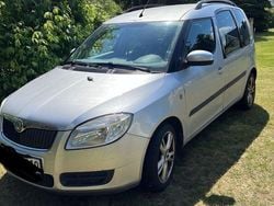 Silber Gebraucht 2008 Skoda Roomster Kombi | 2.690 € (Guter Preis)