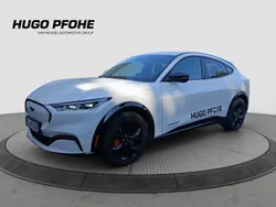 Weiß Gebraucht 2023 Ford Mustang Mach-E Extended Range SUV | 39.965 € (Fairer Preis)