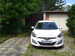 Weiß Gebraucht 2015 Hyundai i30 Kombi | 8.800 € (Fairer Preis)