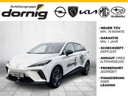 Dover white Gebraucht 2025 MG MG4 EV Luxury Kleinwagen | 27.990 € (Teuer)