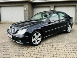 Schwarz Gebraucht 2005 Mercedes C180 Sport Edition Limousine | 4.950 € (Fairer Preis)