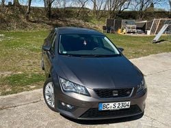 Grau Gebraucht 2015 Seat Leon FR Limousine | 14.999 € (Etwas zu teuer)
