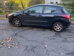 Schwarz Gebraucht 2008 Peugeot 308 Tendance Limousine | 2.300 € (Guter Preis)
