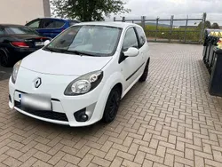 Weiß Gebraucht 2009 Renault Twingo Dynamique Kleinwagen | 1.500 € (Fairer Preis)