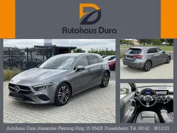 Mountaingrau met. (metallic) Gebraucht 2023 Mercedes A180 Progressive Limousine | 26.950 € (Fairer Preis)