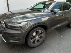 Grün Gebraucht 2019 Volvo XC40 Inscription SUV | 28.200 € (Fairer Preis)