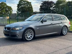 Grau Gebraucht 2010 BMW 330 Performance Kombi | 8.950 € (Guter Preis)