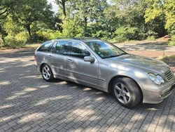 Grau Gebraucht 2006 Mercedes C230 Kombi | 2.400 € (Fairer Preis)