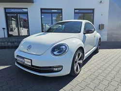 Pure white Gebraucht 2015 VW Beetle CLUB Coupé | 15.990 € (Etwas zu teuer)