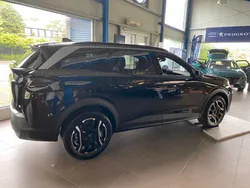 Schwarz Neu 2025 Peugeot 5008 Allure Van / Kleinbus | 42.900 € (Guter Preis)