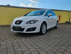Weiß Gebraucht 2012 Seat Leon Style Limousine | 5.990 € (Guter Preis)