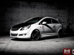 Weiß Gebraucht 2010 Opel Corsa OPC Kleinwagen | 10.999 €