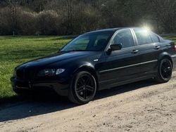 Schwarz Gebraucht 2004 BMW 318 Limousine | 1.500 € (Superpreis)