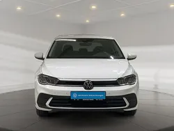 Weiß Gebraucht 2023 VW Polo Life Limousine | 17.990 € (Fairer Preis)