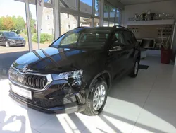 Schwarz Neu 2025 Skoda Karoq Selection SUV | 37.970 € (Etwas zu teuer)