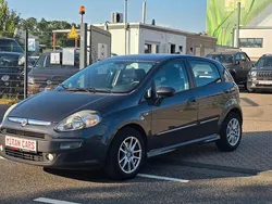 Grau Gebraucht 2011 Fiat Punto Evo Dynamic Kleinwagen | 1.890 € (Fairer Preis)