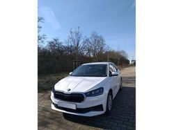 Candyweiß uni Gebraucht 2024 Skoda Fabia Active Kleinwagen | 15.850 € (Guter Preis)