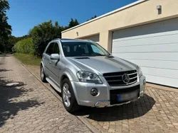 Silber Gebraucht 2009 Mercedes ML63 AMG AMG SUV | 17.000 € (Guter Preis)