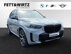 Brooklyn grau metallic Gebraucht 2024 BMW X5 M Sport SUV | 76.490 € (Superpreis)