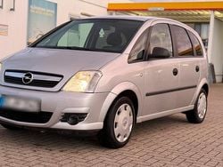 Silber Gebraucht 2009 Opel Meriva Van / Kleinbus | 1.500 € (Guter Preis)
