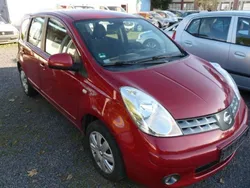 Emotion red (m) (metallic) Gebraucht 2008 Nissan Note Acenta Van / Kleinbus | 3.450 € (Fairer Preis)