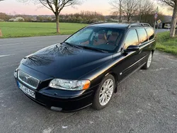 Schwarz Gebraucht 2006 Volvo V70 Summum Kombi | 10.500 €