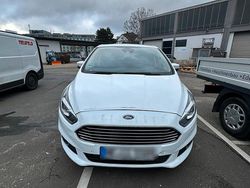 Weiß Gebraucht 2016 Ford S-MAX S Van / Kleinbus | 6.400 € (Superpreis)