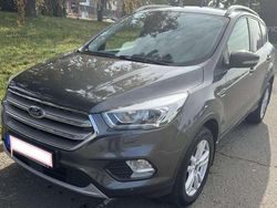 Grau Gebraucht 2019 Ford Kuga SUV | 15.300 € (Guter Preis)