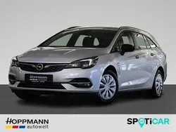 Silber Gebraucht 2022 Opel Astra Business Kombi | 15.490 € (Guter Preis)