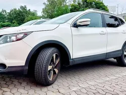 Weiß Gebraucht 2017 Nissan Qashqai N-Connecta SUV | 15.599 € (Etwas zu teuer)