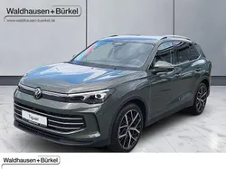 Grün Neu 2025 VW Tiguan Elegance SUV | 55.335 €