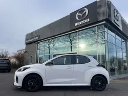 Lunar white Gebraucht 2024 Mazda 2 Limousine | 25.580 € (Teuer)