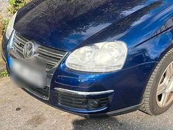 Blau Gebraucht 2020 VW Jetta Limousine | 4.500 €
