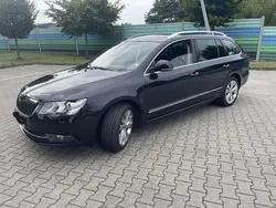 Schwarz Gebraucht 2013 Skoda Superb Elegance Kombi | 6.500 € (Guter Preis)
