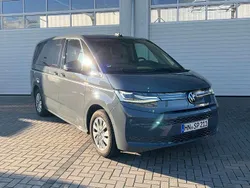 Grau Gebraucht 2024 VW T7 Life Van | 69.500 €