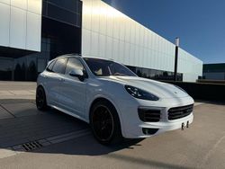 Weiß Gebraucht 2015 Porsche Cayenne S SUV | 43.500 €
