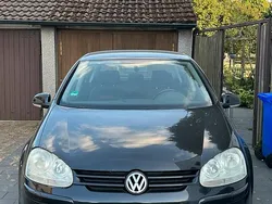 Schwarz Gebraucht 2006 VW Golf V Limousine | 1.900 € (Fairer Preis)